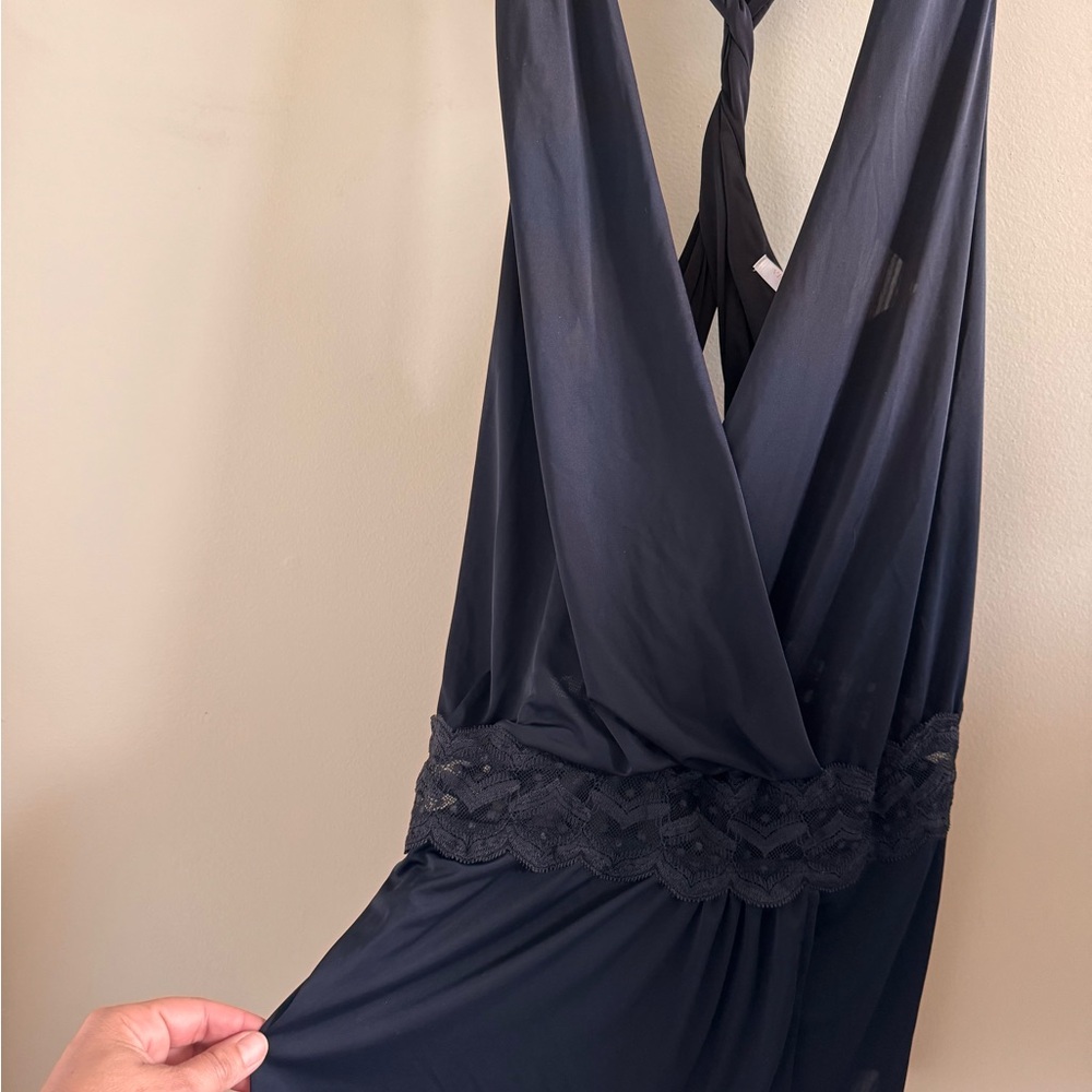 Elegant Black Lace Trim Lingerie